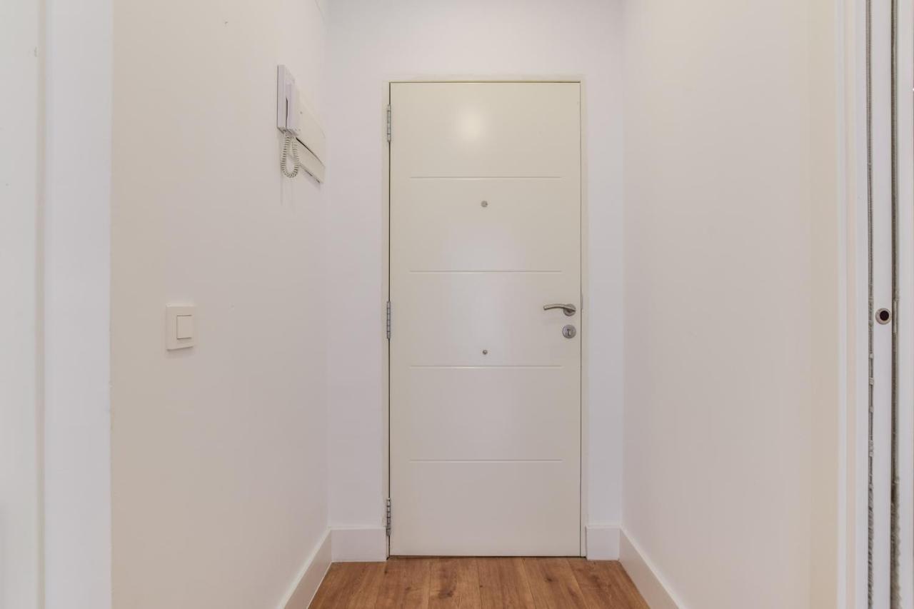 Apartamentos Reformados En Vallecas Madrid Extérieur photo
